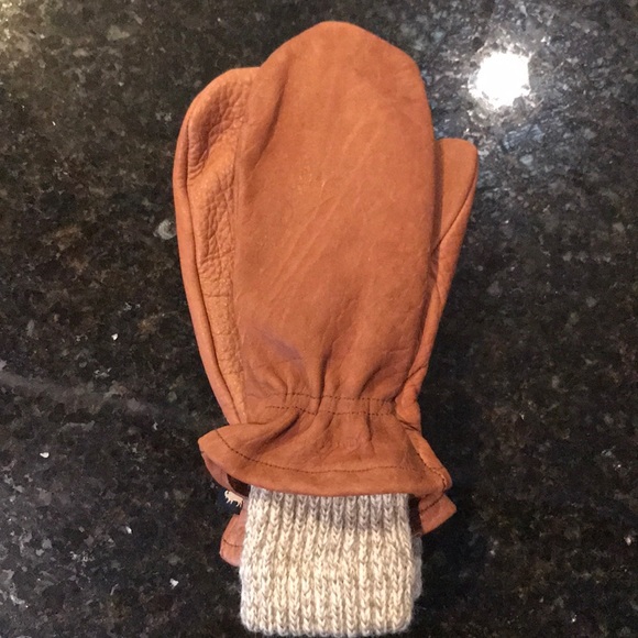 Accessories - Authentic Buffalo Leather Mittens w/ Wool Inserts